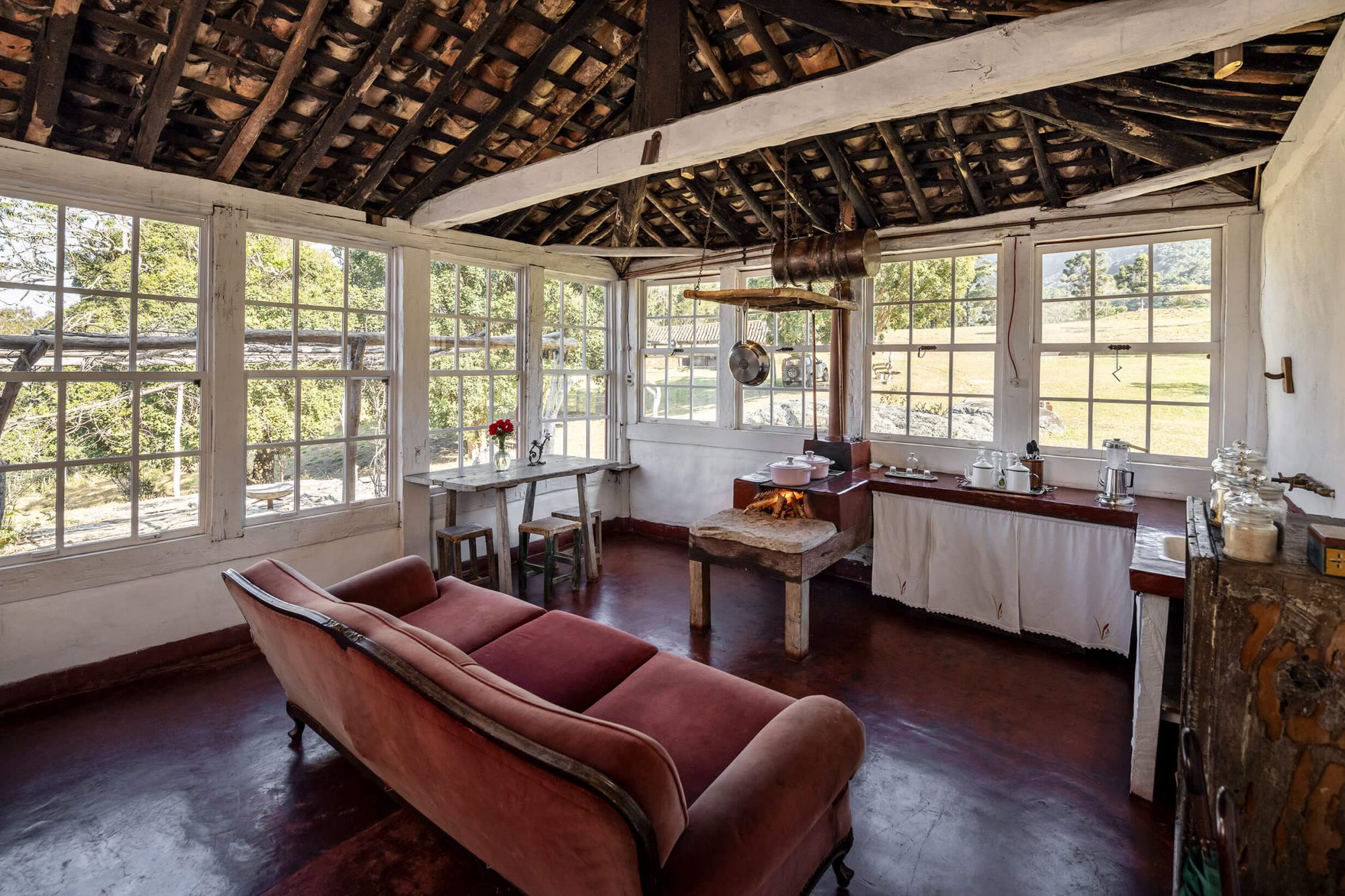 Casa Spinoza, Remote