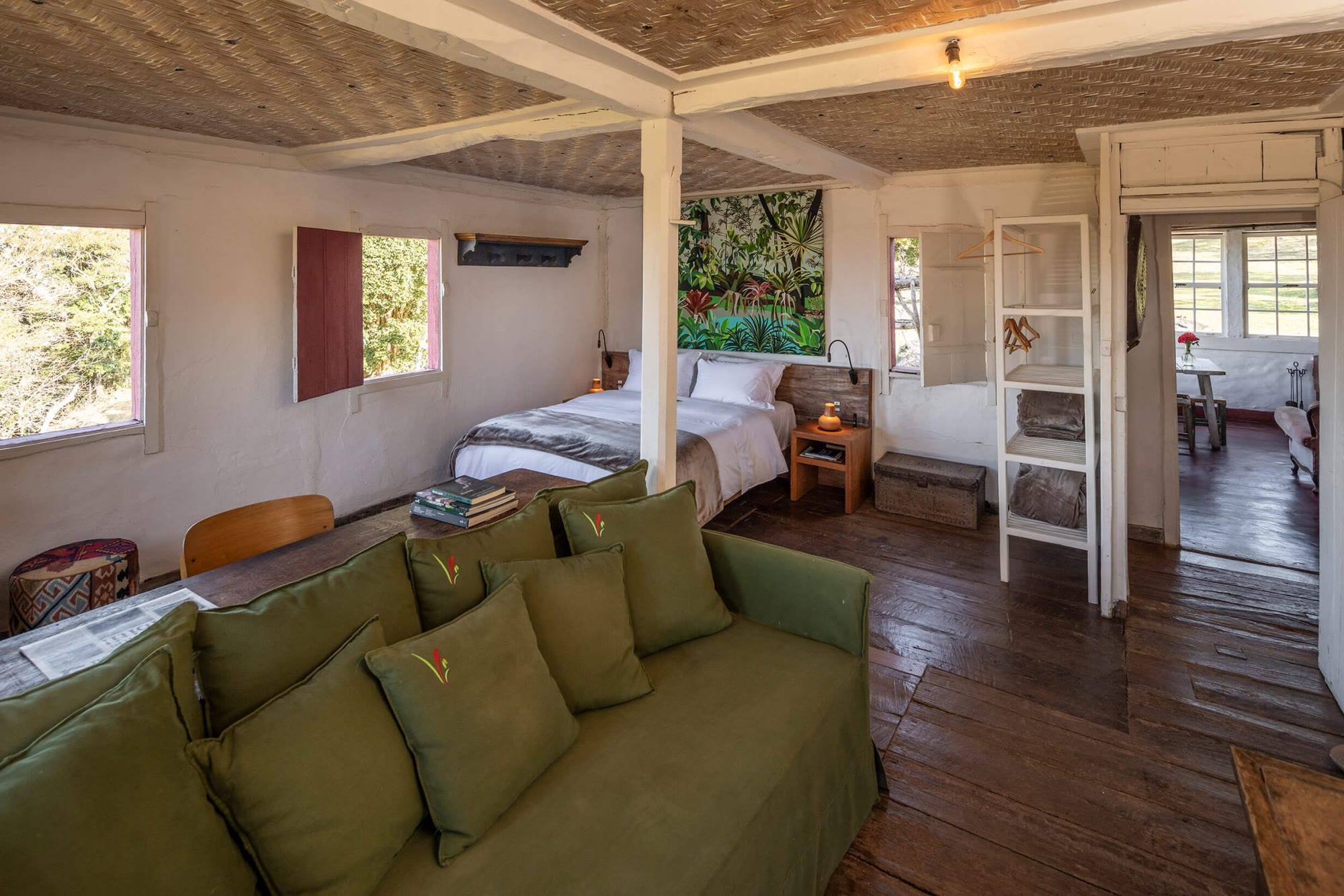 Casa Spinoza, Remote