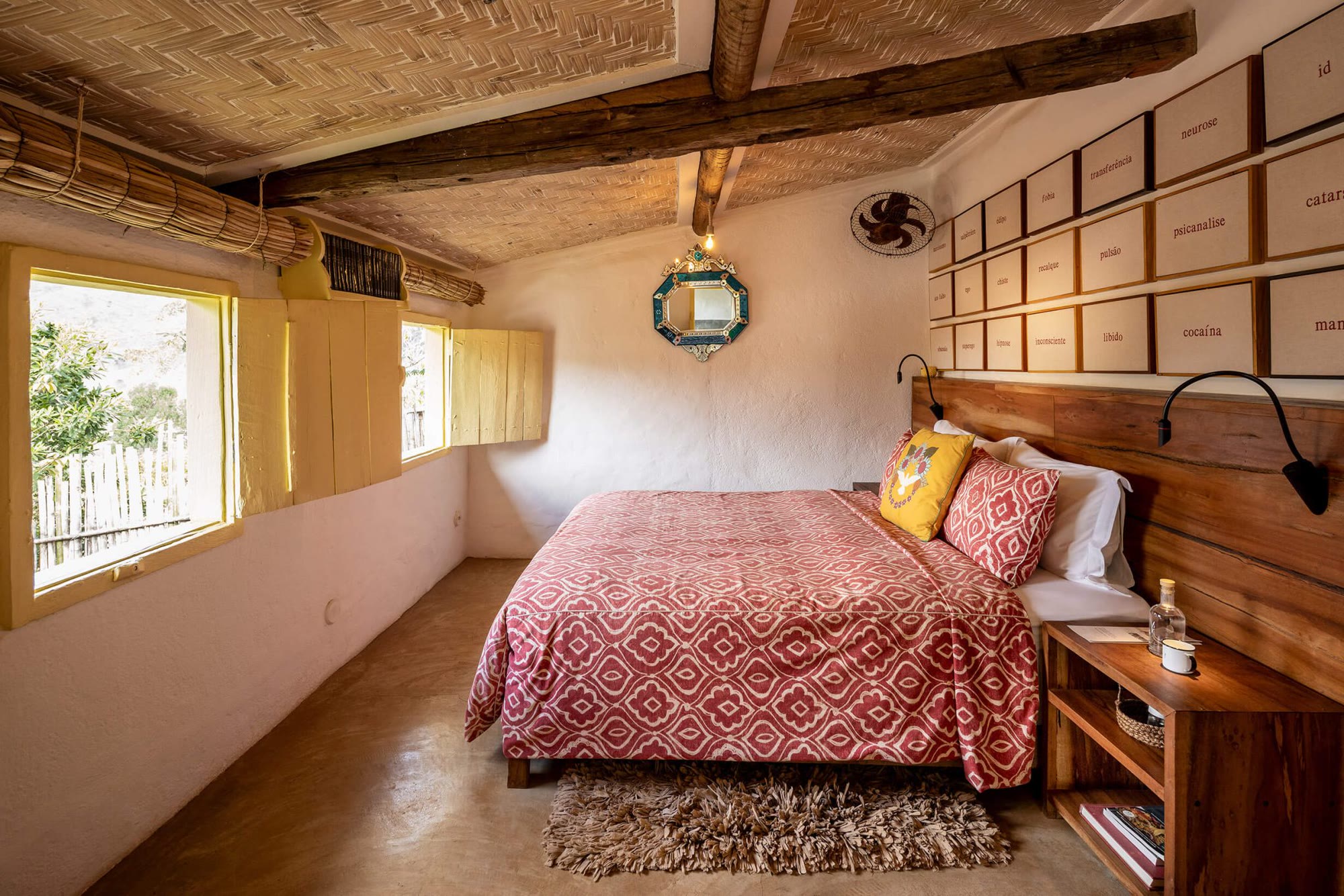 Casa Freud, Ibiti Village