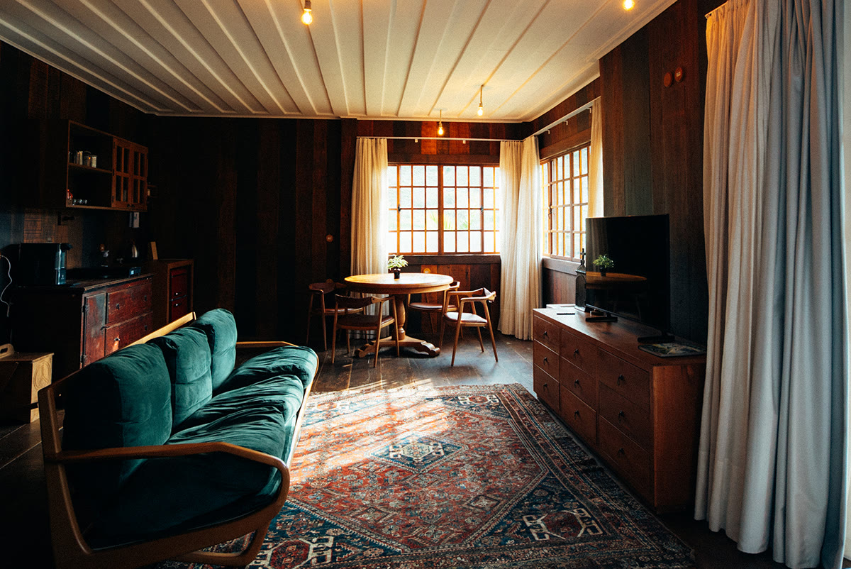 Loft Douglas Tompkins, Ibiti Village
